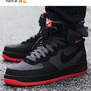 Meet your Posher, Val